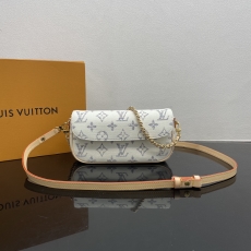 Louis Vuitton Satchel Bags